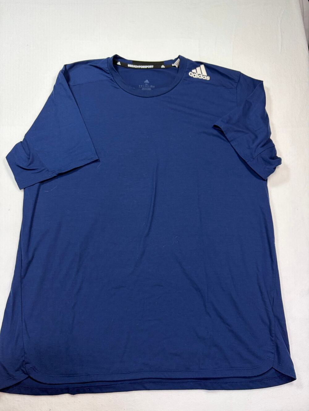 Adidas Men’s moisture wicking T shirt size XL Blue